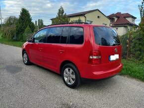 Volkswagen Touran 2.0 TDi Comfort-line - 1