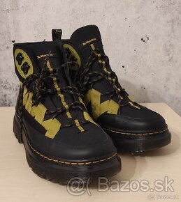 Dr. Martens Boury EU44