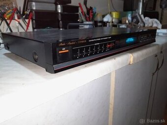 Vintage Fisher tuner FM-860