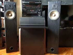 PIONEER VSX-D714 + repro