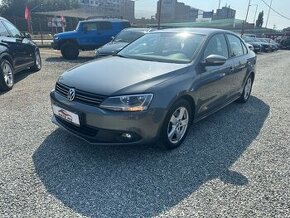 Volkswagen Jetta 1.4 TSI Highline - 1