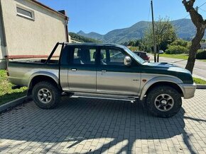 Predám mitsubishi L 200  2,5 td - 1