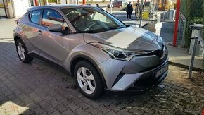 Toyota C-hr 1.2 benzín 85 kw - 1