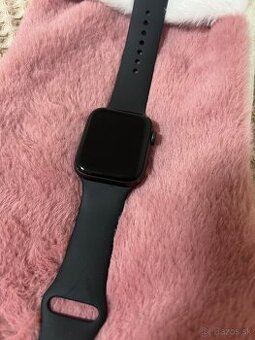 Apple Watch SE GPS Aluminum 44mm (1st gen)