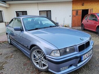 BMW E36 325i coupe