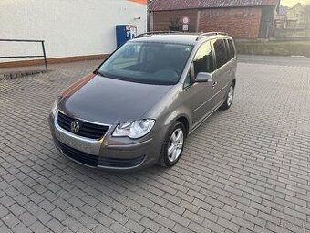 Volkswagen Touran 1.9 TDI motor BXE - BEZ DPF