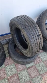 Bridgestone 245/65r17 letne