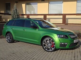 Škoda Octavia Combi 2.0 TFSI RS DSG