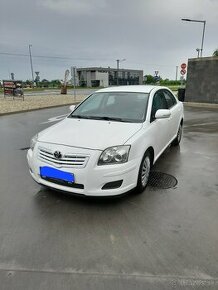 Predam Toyota avensis 2.0 d4d 93.6 kW rok výroby 2008