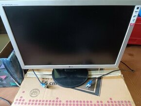 Monitor LG Flatron W2242S