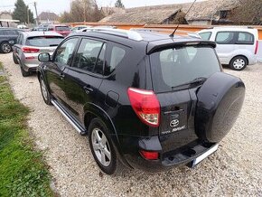 Toyota Rav4 2011, 2.2D-4D 4X4 LOCK 1. Majiteľ