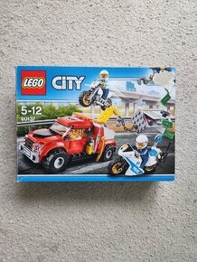 LEGO® City 60137 Trable odťahového vozidla