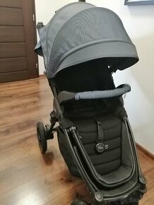 Britax Romer B Motion Plus 4 - 3 kombinácia