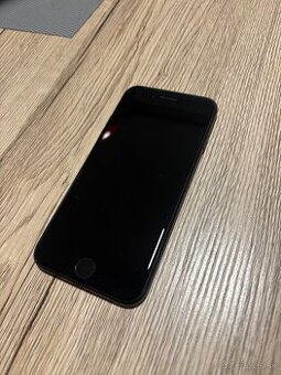 Predám IPHONE 7 32GB