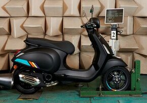 Vespa Primavera S 50 - 1