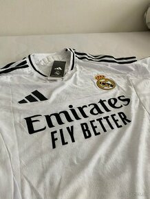 Dres Real Madrid - Mbappe