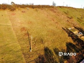 RADO | Na predaj pozemok s nádherným výhľadom v Trenčianskej - 1