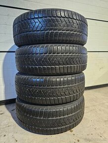 Zimné Pneu Pirelli Sottozero3 215/55 R18 - 1