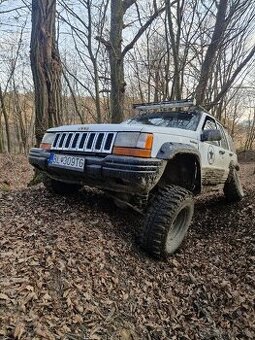 Jeep Grand Cherokee 4,0 benzín ZNÍŽENÁ CENA