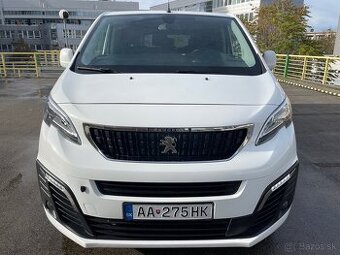 PRENÁJOM 9-MIESTNEHO VOZIDLA PEUGEOT TRAVELLER