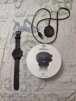 Moto 360 - 1