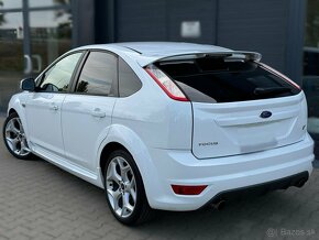 Kúpim nárazník na ford focus mk2 fl ST