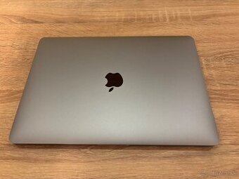 Apple MacBook Pro 13" 2020 - 1