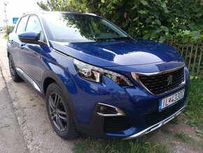 Peugeot 3008  rok 5/2020 kúpený v SR ťažné zariadenie.