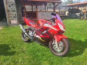 Honda CBR 600 F Sport - 1