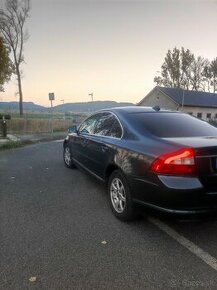 Volvo s80