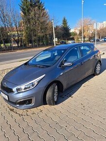 Predám Kia Ceed Silver  1,4 CVVT benzín rv 2015