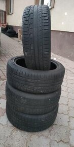 Predám preumatiky 215/45r17 zimne