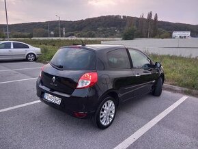 Renaul clio 1.2, rocnik 2010