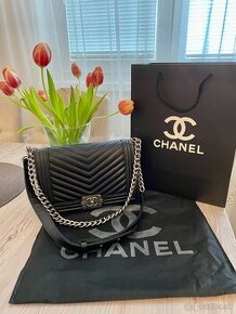 Chanel kabelka