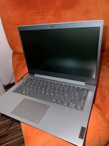 Predám Lenovo IdeaPad Slim 3 15IAN8 i3 8G 512G