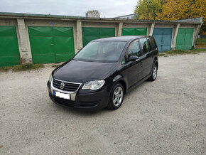 Volkswagen Touran 1,9 TDI  6-st, Manuál Facelift - 1