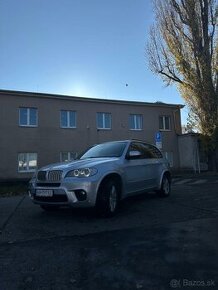 BMW X5 e70 3.0d M packet facelift