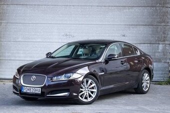 Jaguar XF 2.2D i4 Premium Luxury Automat EDITION