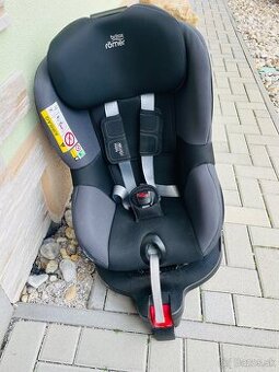 BRITAX RÖMER Autosedačka Dualfix M i-Size (61-105 cm)