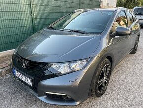 Honda Civic Tourer 1.6 i-DTEC Executive - 1