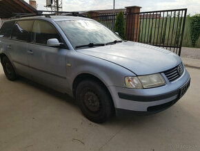 VOLKSWAGEN PASSAT  1,9D  81KW  RV.1999