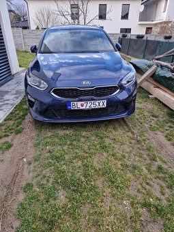 Kia Ceed SW 1.6 CRDi GOLD 2019, manuál (6st)