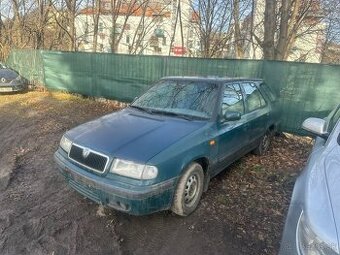 ŠKODA FELICIA FELICIA COMBI Díly z vozů - 1