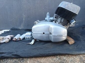 Jawa 350 typ 634 motor - 1