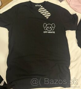 Off-White Black Tee, Size M