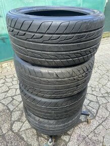 275/45 R19 - 1