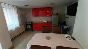 Na predaj rodinný dom Jelšovce plus tri apartmány