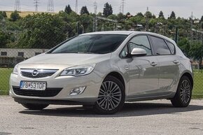 Opel Astra 1.4 Turbo 140k Sport