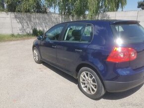 Volkswagen Golf 5 -2.0 sdi