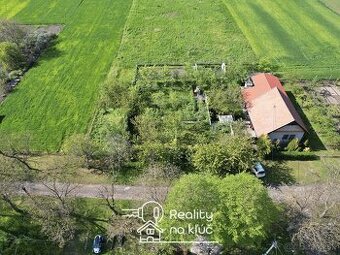 Na predaj pozemok v obci Palárikovo